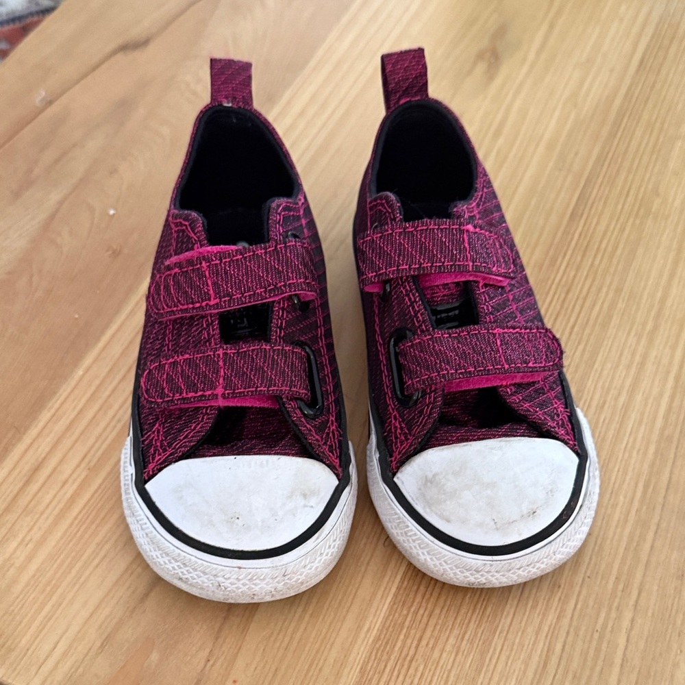 Converse Kids Black and Pink Sneakers